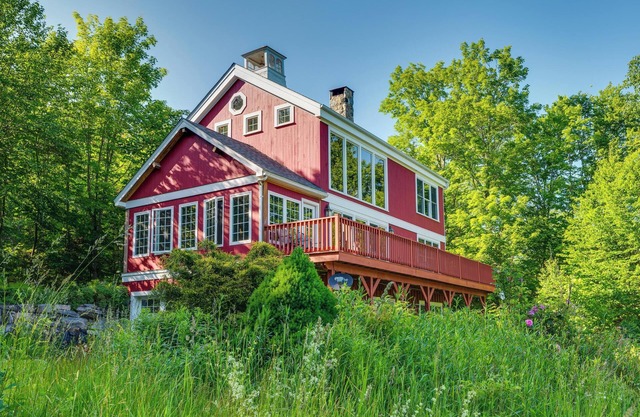 Architekt gestaltete Frankenhaus auf 2 Hektar!