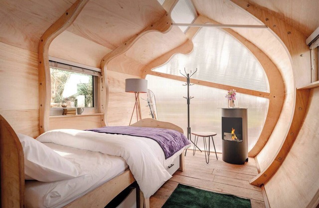 Architect-designed Off-Grid Cabin | Summer Retreat