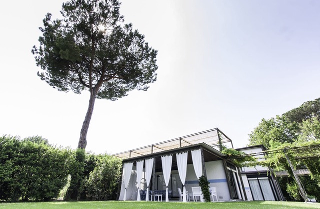 Architektonische / Minimal Villa in Forte dei Marmi, Rom Imperiale