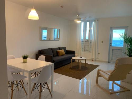 Arecibo Hotel 3202