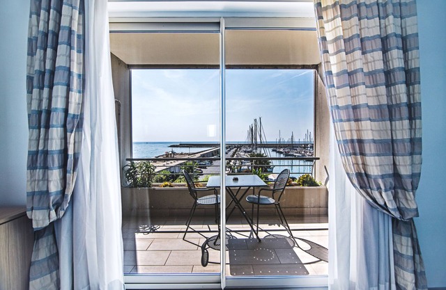 Aregai Marina Hotel & Residence