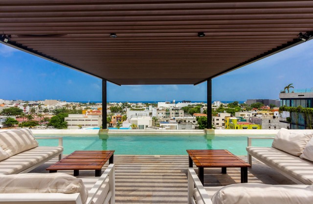 Arenis amazing and spacious condo in the center of Playa del Carmen