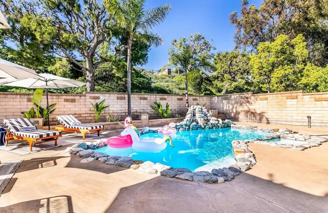Aria Pool Villa