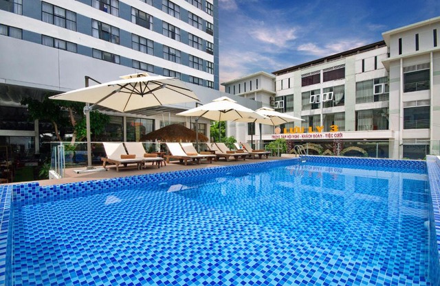 Aries Hotel