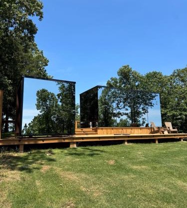 Arkansas Mirror House