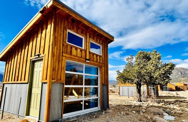 Arkansas River Cabin + Breakfast (B)