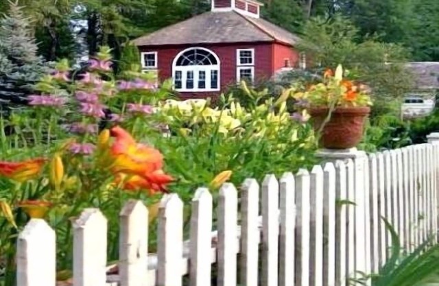 Arlington Inn