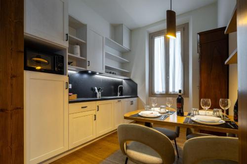 Ars Nova Apartments