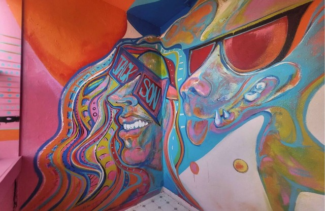 Art BnB in Downtown Jackson