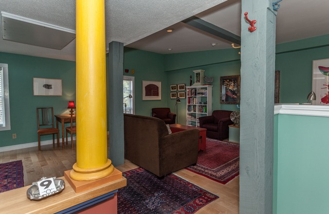 Kunstvoll ausgestattete historische Gasthaus