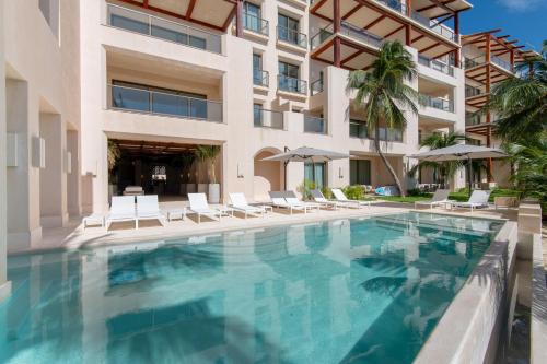 Artila Beach Condos, Isla Mujeres