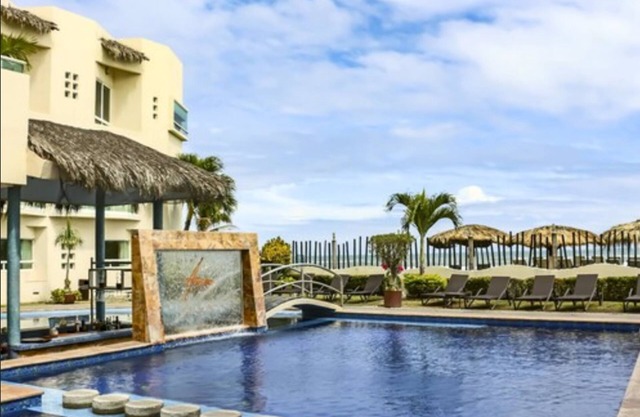 Artisan Family Hotels And Resorts Playa Esmeralda