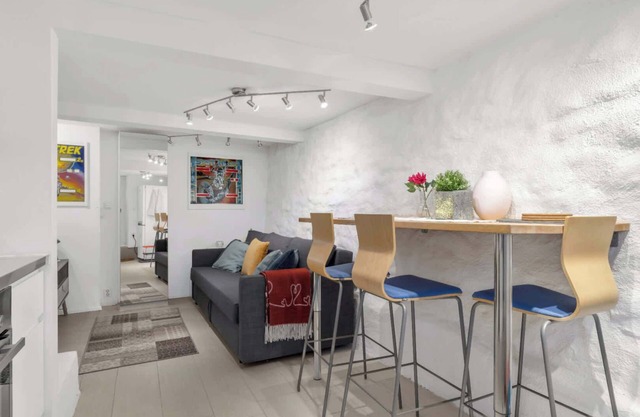 AS3 - Studio in City Center