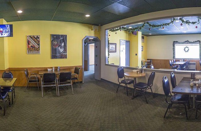 Asessippi Inn