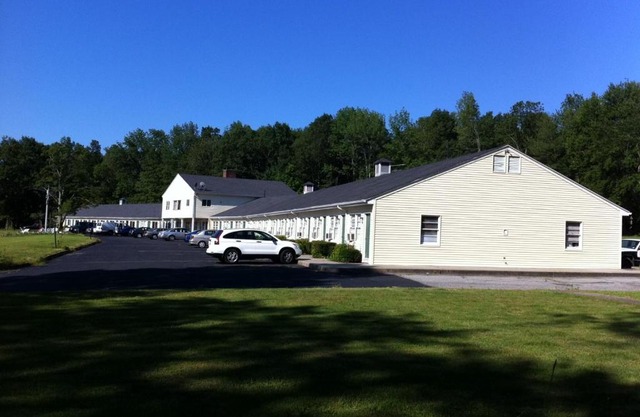 Ashford Motel