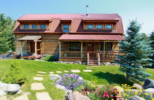 Neues Listing Minuten vom Yellowstone Park - buchen Sie Ihren Winteraufenthalt!