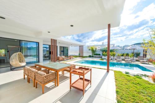 Ashta Suites/Zen Suite