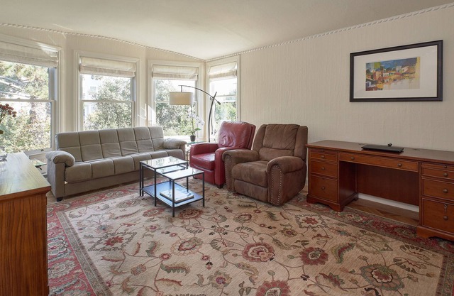 Klassisches San Francisco Apartment im flachen Bereich