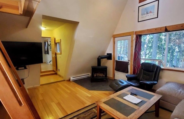 Aspen Grove, a Cozy Rocky Mtn Cabin