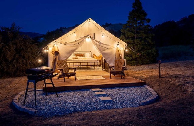 Aspen Tent |Unique Getaway | Glamping Tent Experience