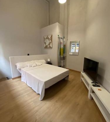 At 20' by Metro from the city centre (C) Apartamento en Av. América