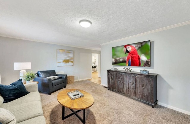 ATH - Woodstock - 4BR - Pet Friendly -Fenced (wiley)