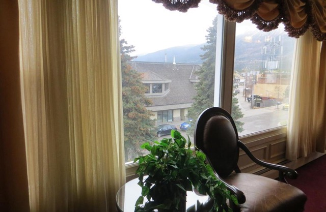 Athabasca Hotel