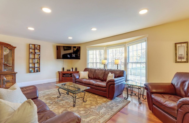 Atlanta Abode w/ Yard in a Tranquil Setting!