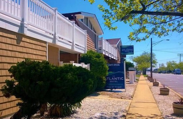 Atlantic Motel