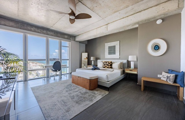 Atlantis 18 | Breathtaking View Apt @ San Juan