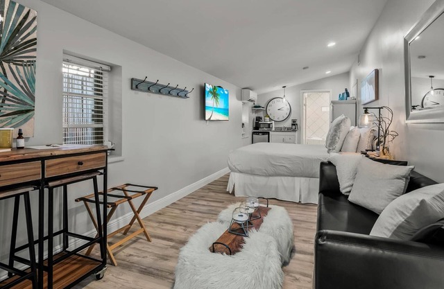 Atlantis House's Garden Suite-voted top 25 in USA