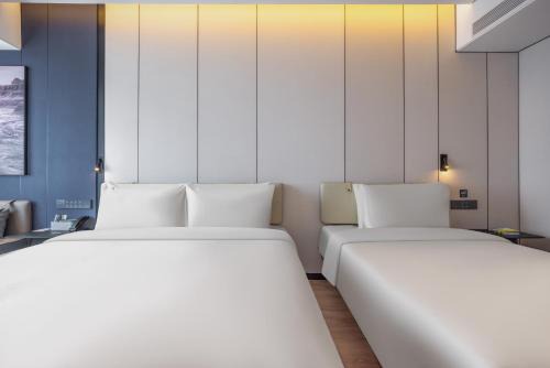 Atour Hotel Shenyang Tiexi Plaza Qigong Street Subway Station