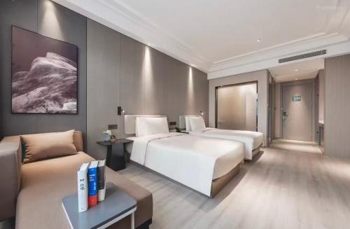 Atour X Hotel Hefei Zhengda Plaza Prosperous Avenue