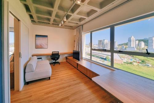 Atrium Studios by Xtay - Tranquilo, Completo e Com Tudo por Perto