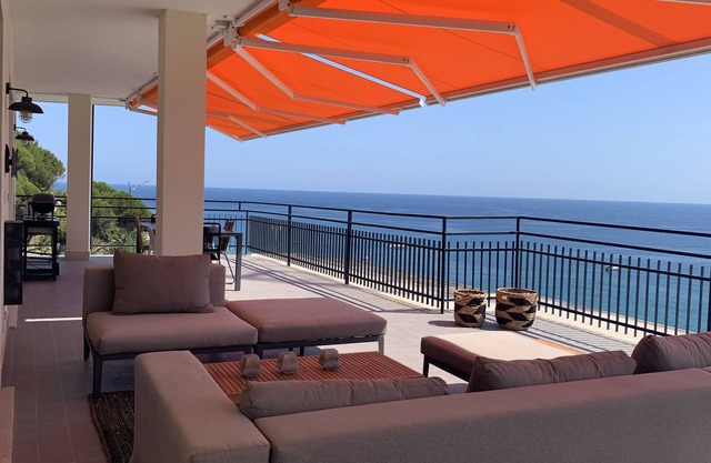 Premium Penthouse “atemberaubender Meerblick”