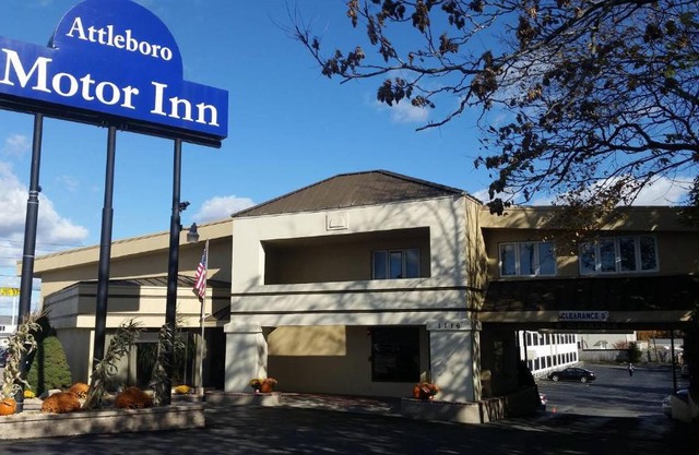 Attleboro Motor Inn