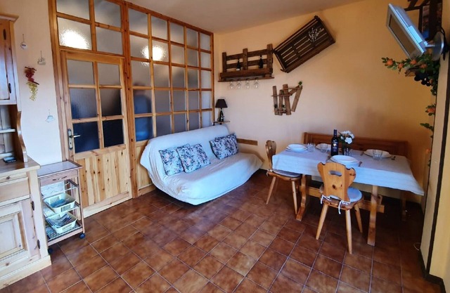 Attractive apartmemt in Roburent with balcony