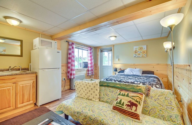 ATV, Fish & Unwind: Trailside Pittsburg Studio