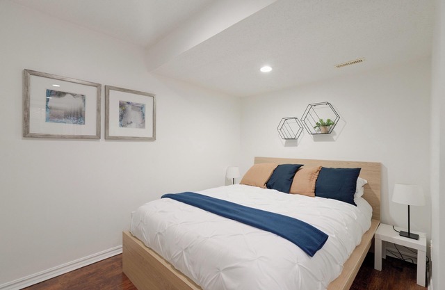 Auburn suite*Close to Mountains*South Health Hospital*Fish Creek Park*Shopping