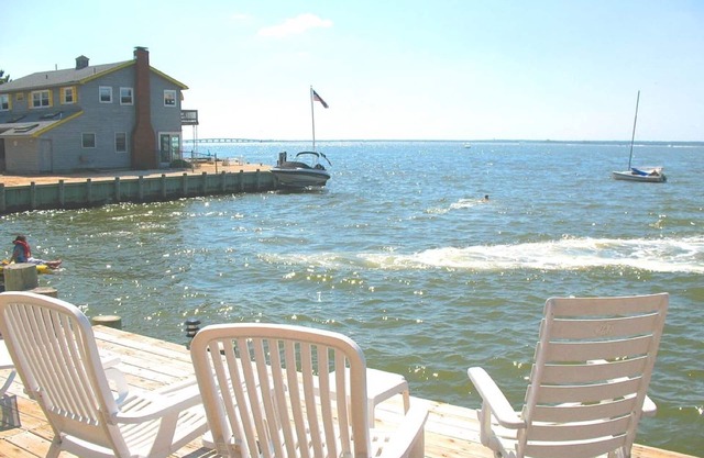 BAYFRONT mit HOT TUB! - Surf City, wunderbare Aussicht auf die Bucht und spektakuläre Sonnenuntergänge !!