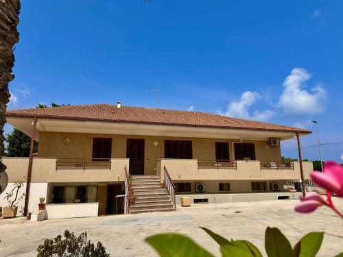 Augusta Holiday Home