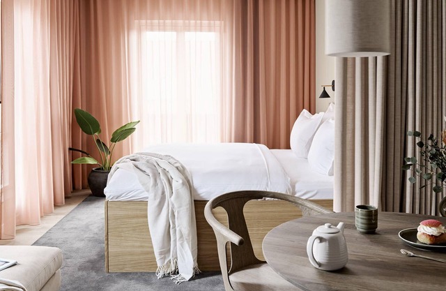 Aura Apartment Hotel | Studio - Sleeps 3