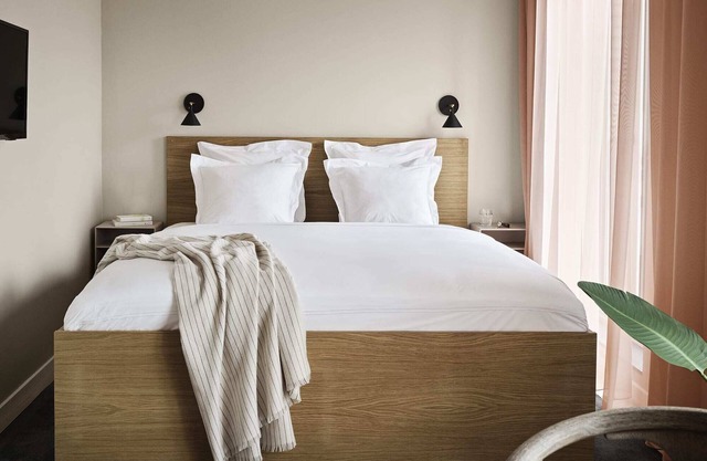 Aura Apartment Hotel | Studio Apartment