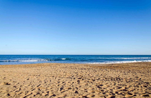 Aura CaseSicule, only for Sea View Lovers, Modern Style Apartment in City Center, Wi-Fi