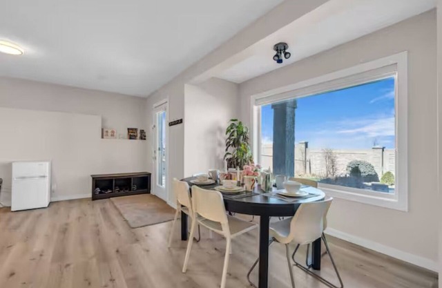 Aurora view with spacious 2BR sweet home near UC