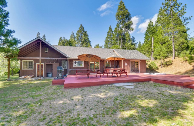 Authentic North Fork Cabin w/ Dock & Private Deck!