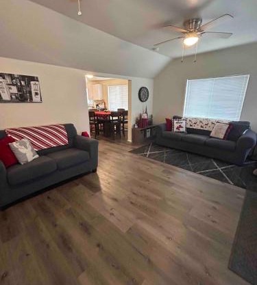 Authentic Remodeled Taber Street Railroad House