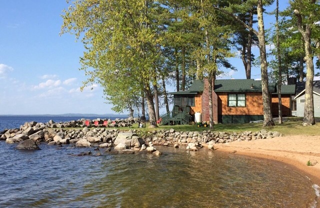 Authentisch mit Luxusausstattung und 250 ft privater Sandfassade auf Sebago