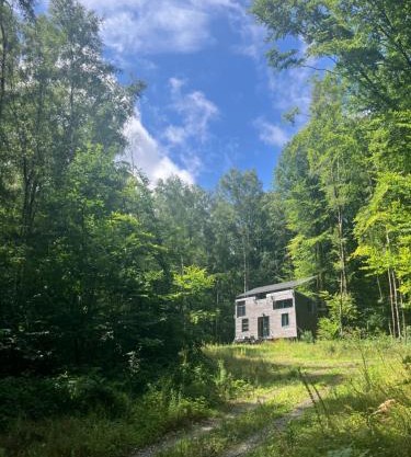 Authentique, cosy et autonome en pleine nature