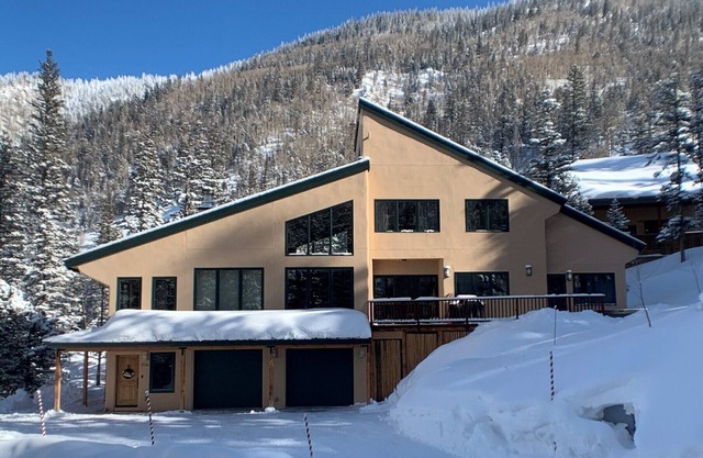Luxuriöses Chalet in Taos Ski Valley - Schritte zum Ski Trails